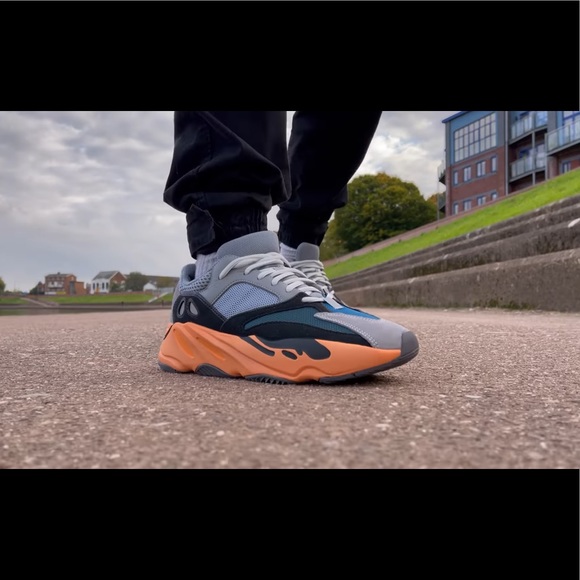 Yeezy 700 Wash Orange Men 5.5=Women 6.5-7 - Picture 4 of 13